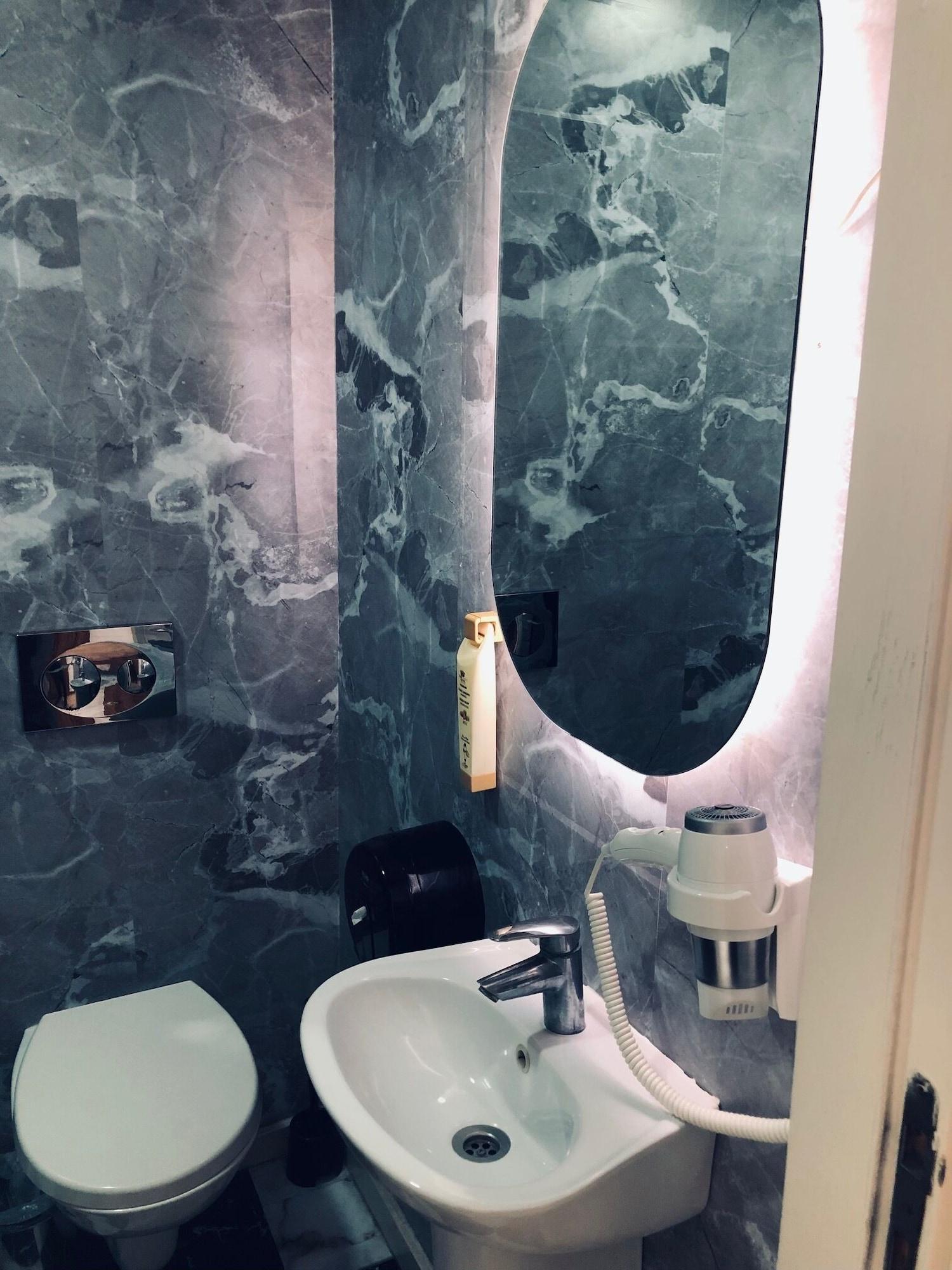 Otel Emirtimes Kadıköy 2*