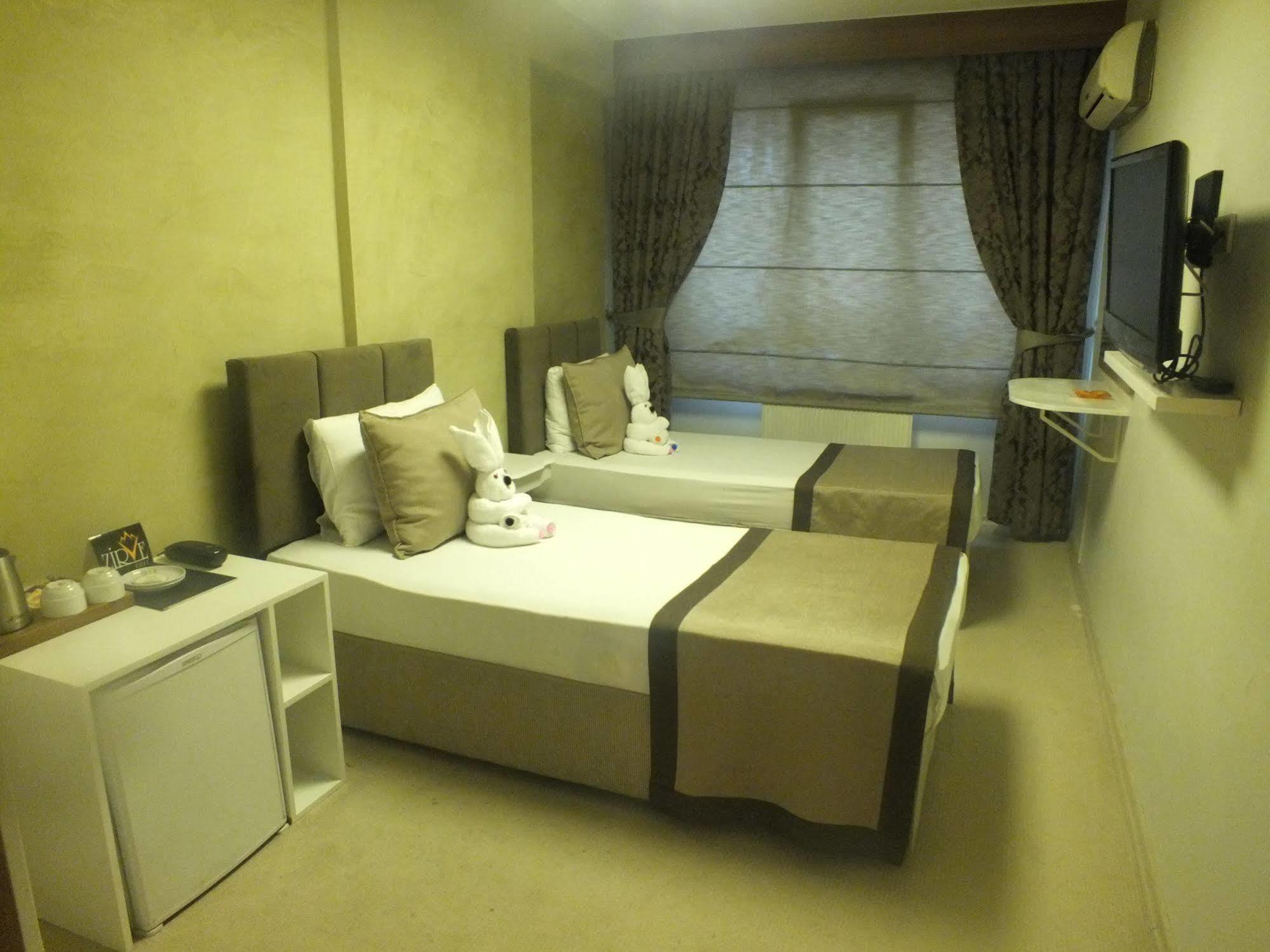 Emirtimes Kadıköy 2*
